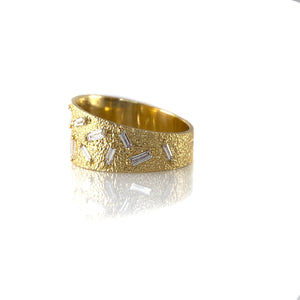 18k Gold Ice Ring-Rings-Elizabeth Garvin-Pistachios