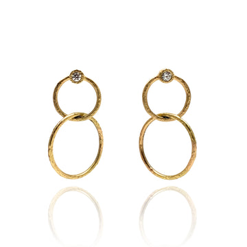 18k Gold Interlocking Circle Earrings