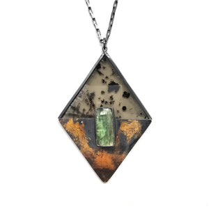Kyanite Kite Necklace - Pistachios