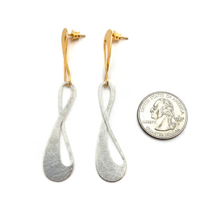 Abstract Wavy Drip Drops-Earrings-Anna Krol-Pistachios