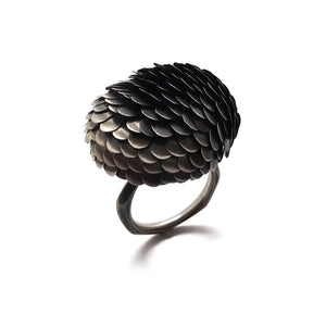 Amaru Ring-Rings-Emmeline Hastings-Pistachios