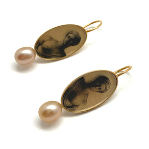 Aphrodite Pearl Earrings-Earrings-Anna Bankuti-Pistachios