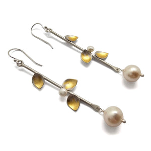 Bar Pearl Drop Earrings