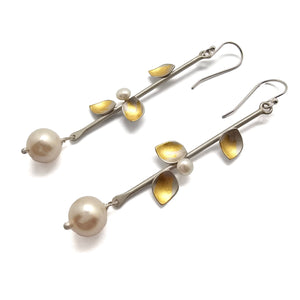 Bar Pearl Drop Earrings