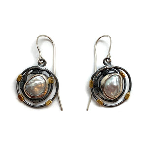 Baroque Pearl Vortex Earrings-Necklaces-Eva Stone-Pistachios