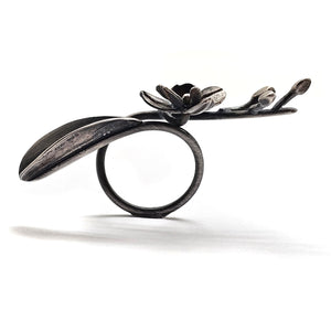 Black Flower Wrap Ring-Rings-Huiyu Chiu-Pistachios