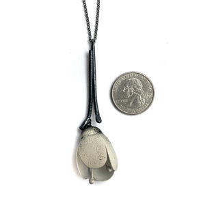 Black and Silver Floral Pendant-Necklaces-Anna Krol-Pistachios