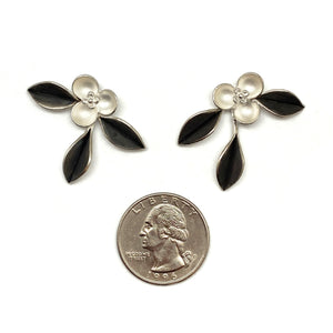 Black and Silver Flower Studs-Earrings-Huiyu Chiu-Pistachios