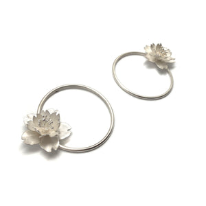 Circle Cherry Blossom Earrings-Earrings-Huiyu Chiu-Pistachios
