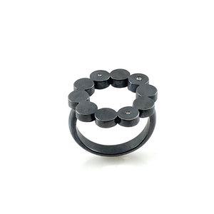 Circle Dot Diamond Ring-Rings-Elisa Bongfeldt-Pistachios