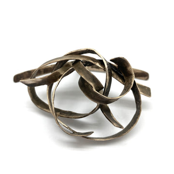 Clara Del Papa - Chaos Ring