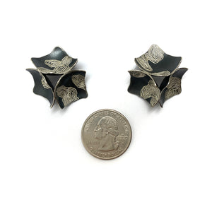 Etched Square Studs-Earrings-So Young Park-Pistachios