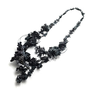 Flora Curiosa Necklace-Necklaces-Hanna Liljenberg-Pistachios