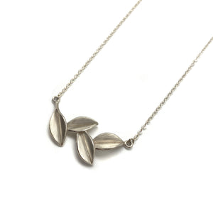 Foliage Necklace-Necklaces-Huiyu Chiu-Pistachios