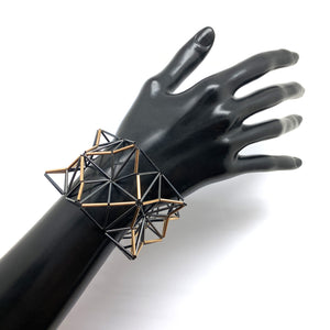 Geometric Point Bracelet-Bracelets-Emilie Pritchard-Pistachios