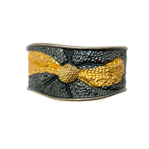 Gold Keum-boo Cuff-Bracelets-So Young Park-Pistachios