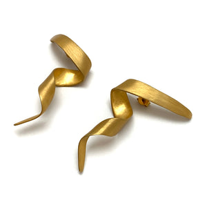 Gold Twirl Earrings-Earrings-Theodora Daraklitsa-Pistachios