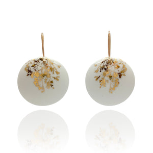 Golden Flora Earrings-Earrings-Ute van der Plaats-Pistachios