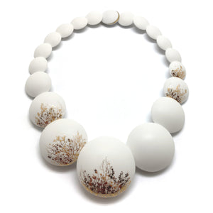 Golden Flora Necklace-Necklaces-Ute van der Plaats-Pistachios