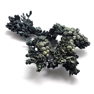 Green Flora Curiosa Brooch-Pins-Hanna Liljenberg-Pistachios