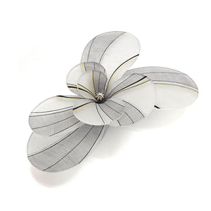 Grey Floral Depiction Brooch-Pins-YeJin Choi-Pistachios