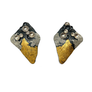 Pointed Swirling Earrings