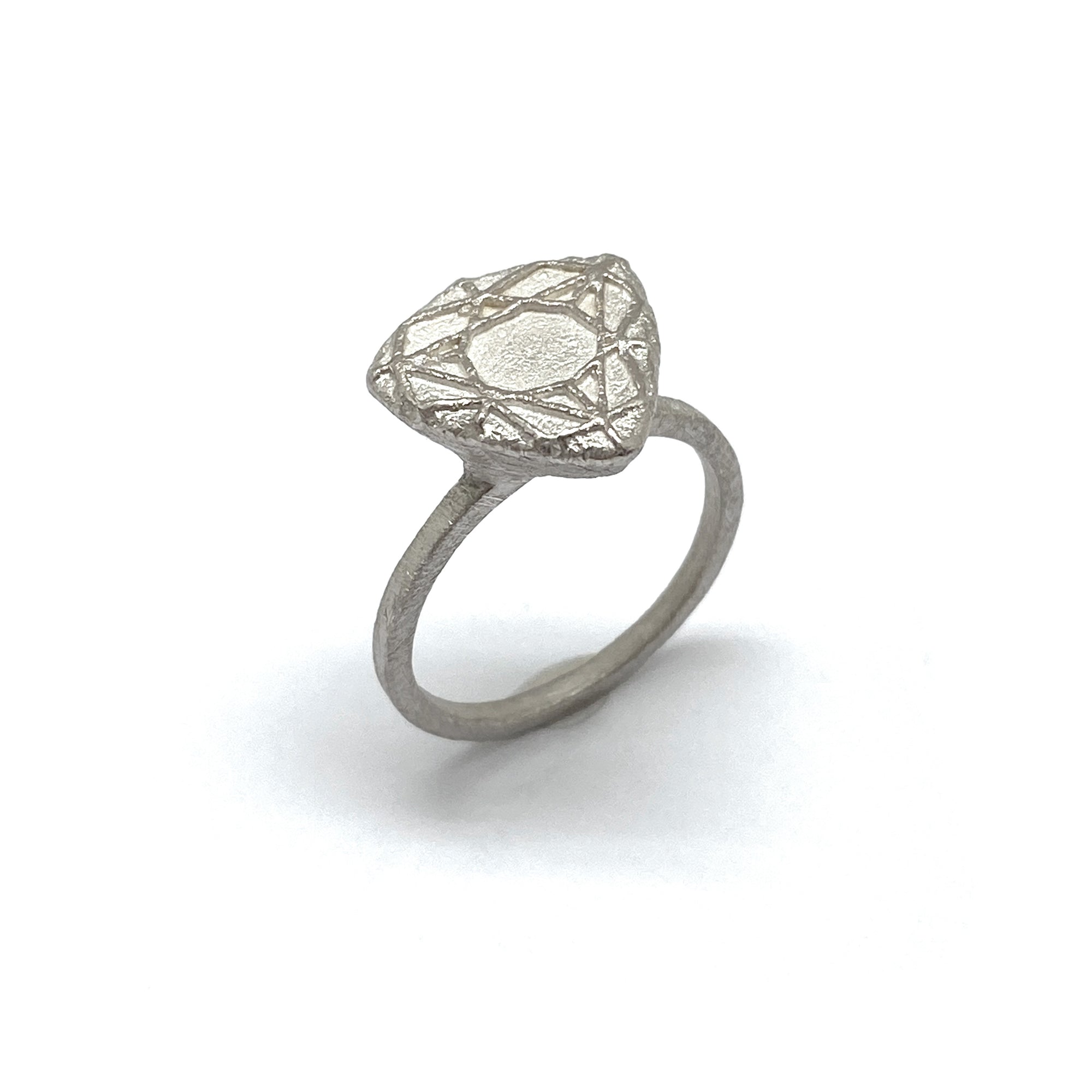 Silver 'Diamond' Ring-Rings-So Young Park-Pistachios