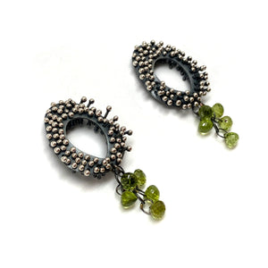 Kinetic Green Onyx Earrings-Earrings-So Young Park-Pistachios