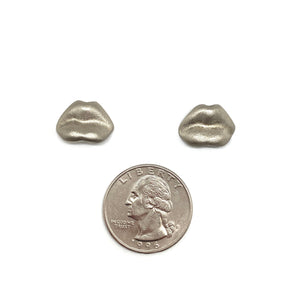 Kisses Earrings - Silver-Earrings-Aleksandra Przybysz-Pistachios