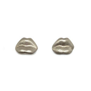 Kisses Earrings - Silver-Earrings-Aleksandra Przybysz-Pistachios