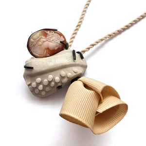 Lady Cameo Brooch Pendant-Pins-Mélanie Denis-Pistachios