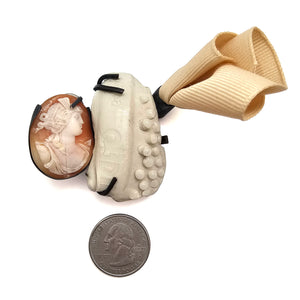 Lady Cameo Brooch Pendant-Pins-Mélanie Denis-Pistachios