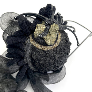 Lynne Speake - Curly Netty Brooch-Pins-Precious Collective-Pistachios