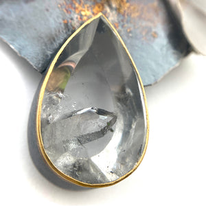 Morning Dew Brooch and Pendant-Necklaces-Liaung-Chung Yen-Pistachios