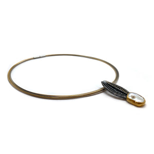 Organic Baroque Pearl Pendant-Necklaces-Eva Stone-Pistachios