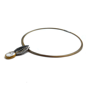 Organic Baroque Pearl Pendant-Necklaces-Eva Stone-Pistachios