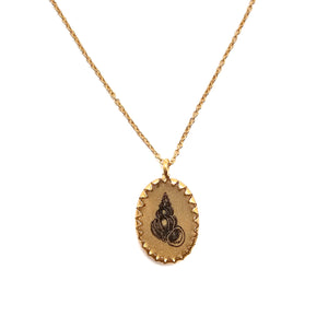 Oval Shell Necklace