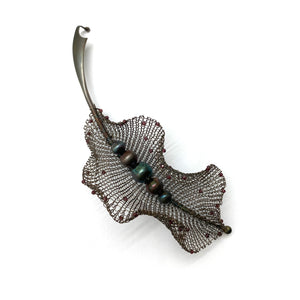 Oxidized Leaf Pin-Pins-Sowon Joo-Pistachios