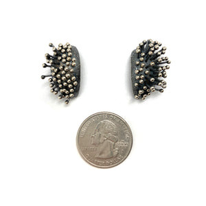 Oxidized Silver Huggie Earrings-Earrings-So Young Park-Pistachios