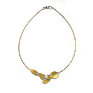 Pearl and Petal Necklace-Necklaces-Judith Neugebauer-Pistachios