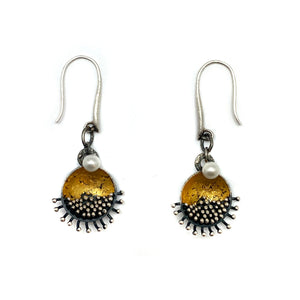 Pearl and Pistil Earrings-Earrings-So Young Park-Pistachios