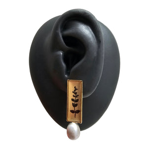Pearlhanger Leaf Earrings-Earrings-Anna Bankuti-Pistachios