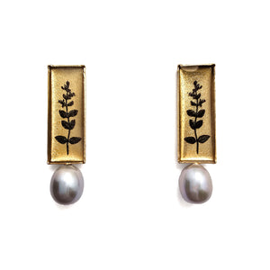 Pearlhanger Leaf Earrings-Earrings-Anna Bankuti-Pistachios