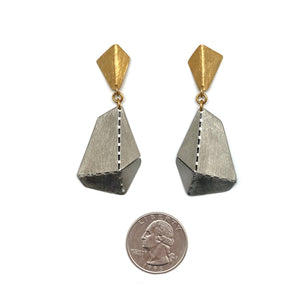 Short Origami Earrings - Gold-Earrings-Aleksandra Przybysz-Pistachios