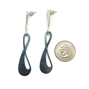 Silver Abstract Wavy Drip Drops-Earrings-Anna Krol-Pistachios