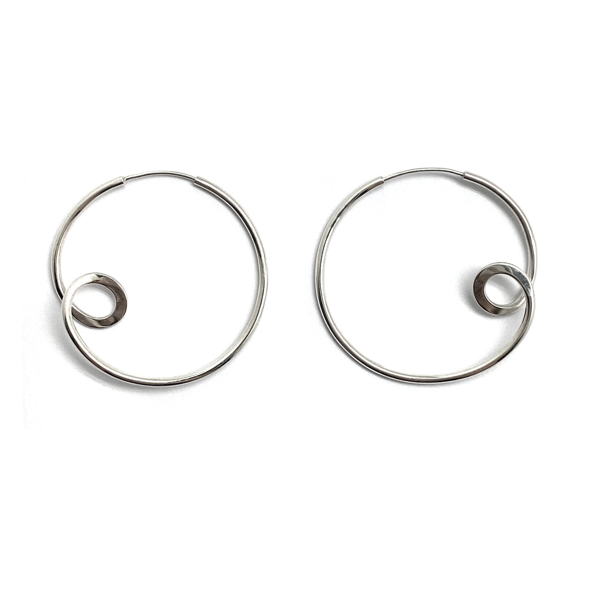 Silver Loop Earrings-Earrings-Claudia Vallejo-Pistachios