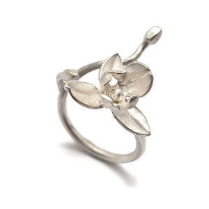 Silver Orchid Ring-Rings-Huiyu Chiu-Pistachios