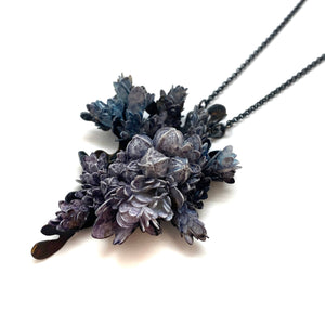 Small Blue Floral Necklace-Necklaces-Hanna Liljenberg-Pistachios
