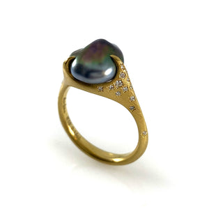 South Sea Pearl Ring-Rings-Mizuki Shinkai-Pistachios