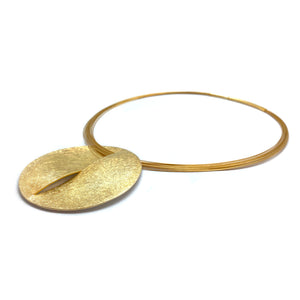 Statement Circle Pendant-Necklaces-Barbara Schletterer-Pistachios